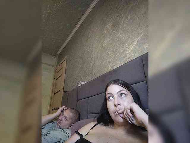 Cleopatra1990 webcam