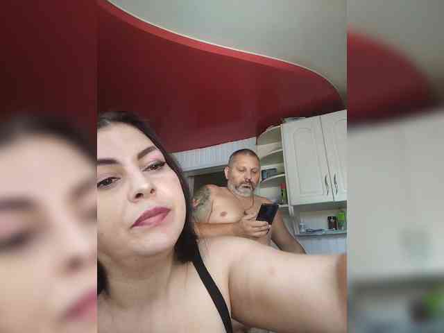 Cleopatra1990 webcam