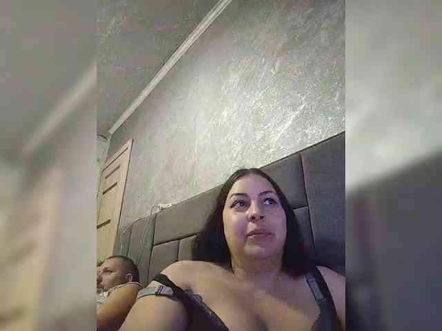 Cleopatra1990 webcam
