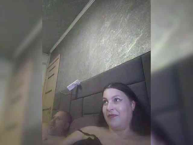 Cleopatra1990 webcam