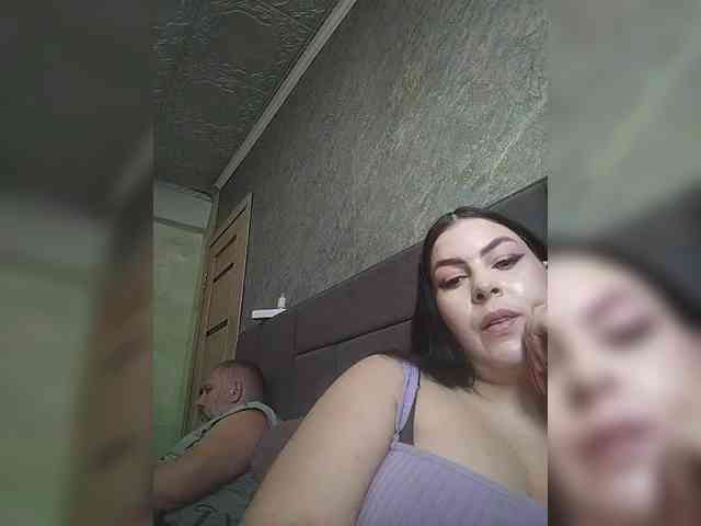 Cleopatra1990 webcam