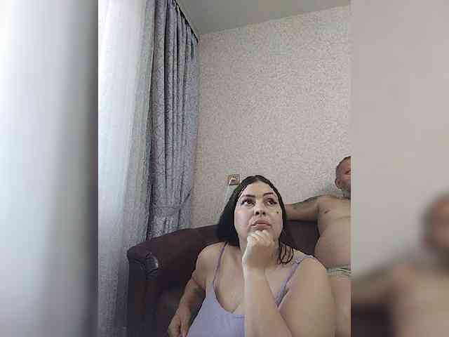 Cleopatra1990 webcam