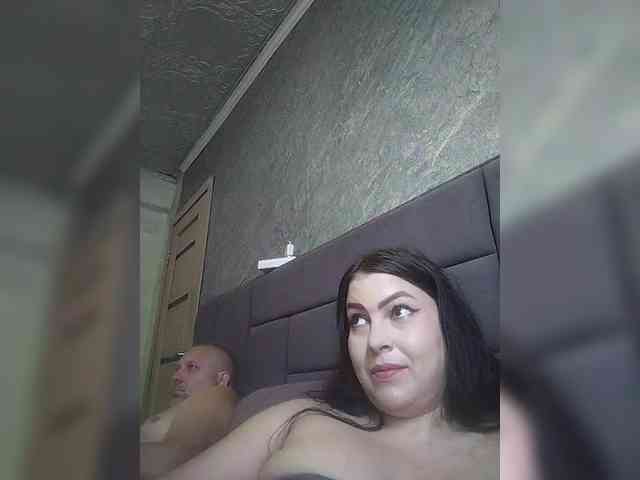 Cleopatra1990 webcam