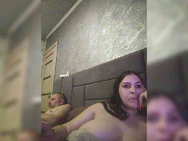 Cleopatra1990 webcam