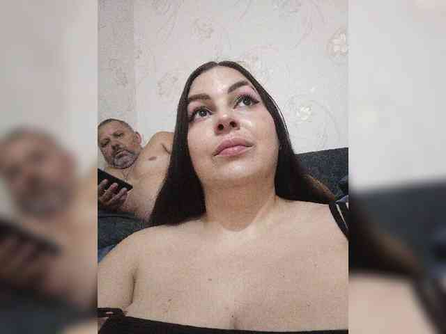 Cleopatra1990 webcam