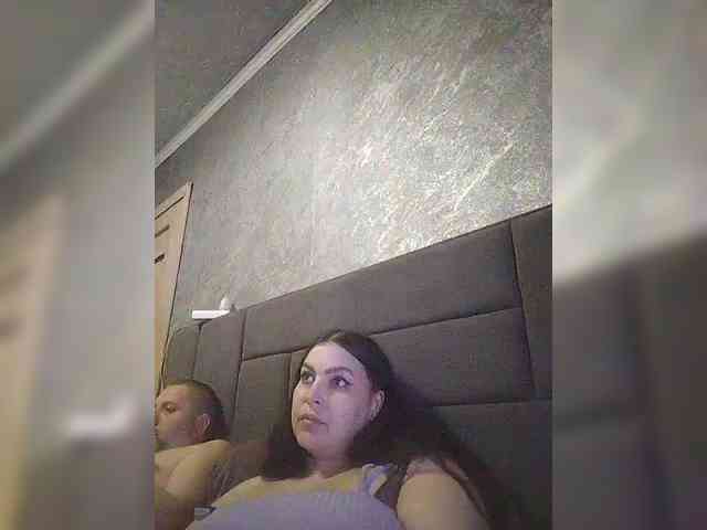 Cleopatra1990 webcam