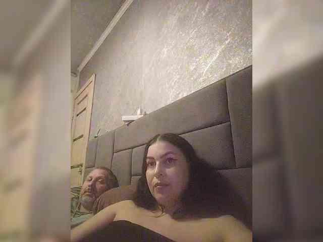 Cleopatra1990 webcam