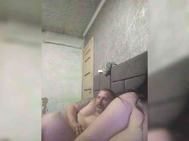 Cleopatra1990 webcam