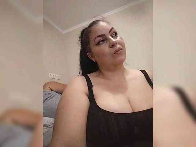 kissmabont Sex Cam Show