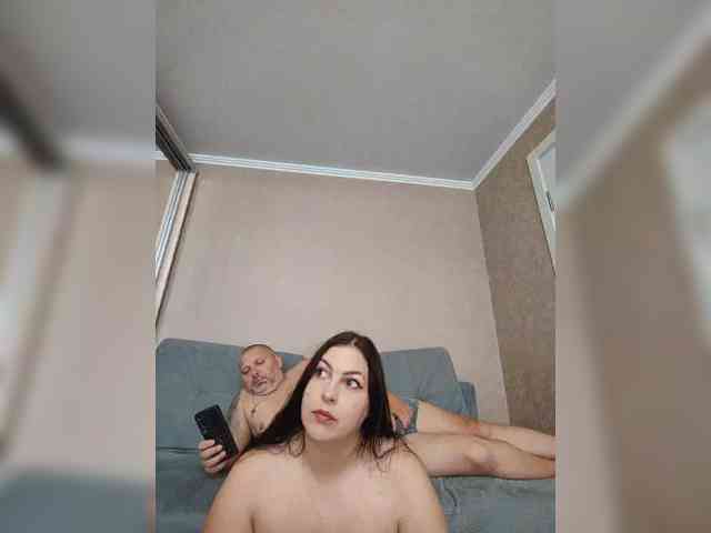 Cleopatra1990 webcam