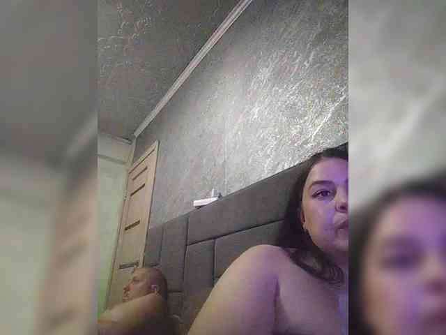 Cleopatra1990 webcam