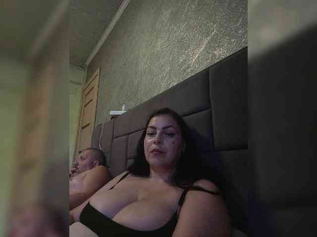 Cleopatra1990 webcam