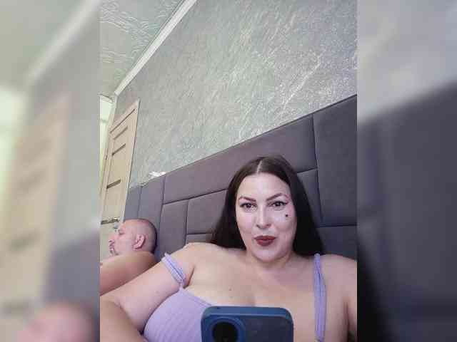 Cleopatra1990 webcam