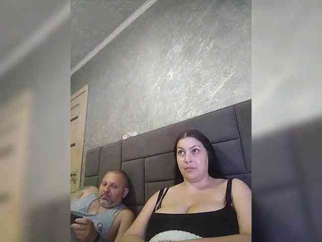 Cleopatra1990 webcam