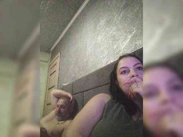 Cleopatra1990 webcam