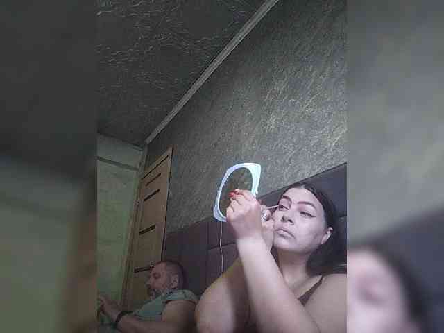 Cleopatra1990 webcam