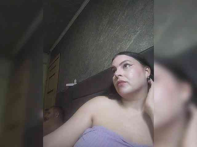 Cleopatra1990 webcam