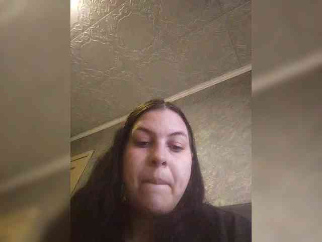 Cleopatra1990 webcam