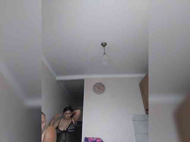 Cleopatra1990 webcam