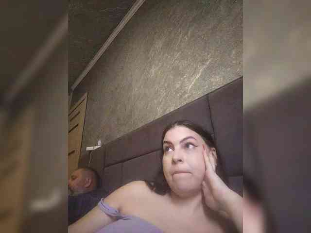 Cleopatra1990 webcam