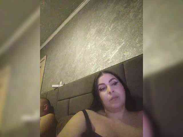 Cleopatra1990 webcam