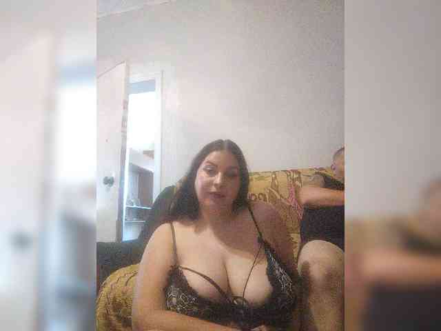 Cleopatra1990 webcam