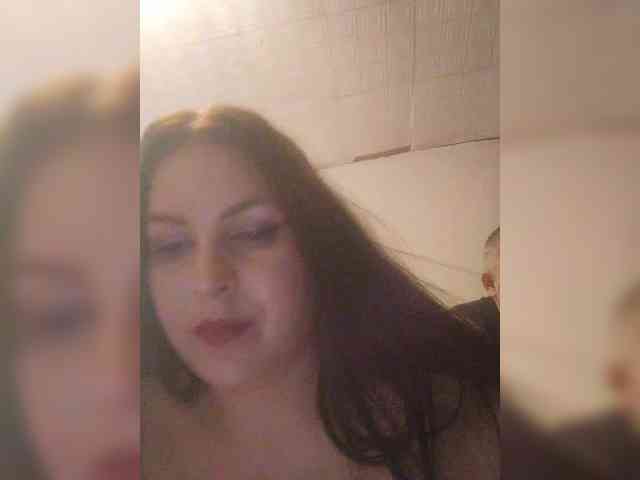 Cleopatra1990 webcam