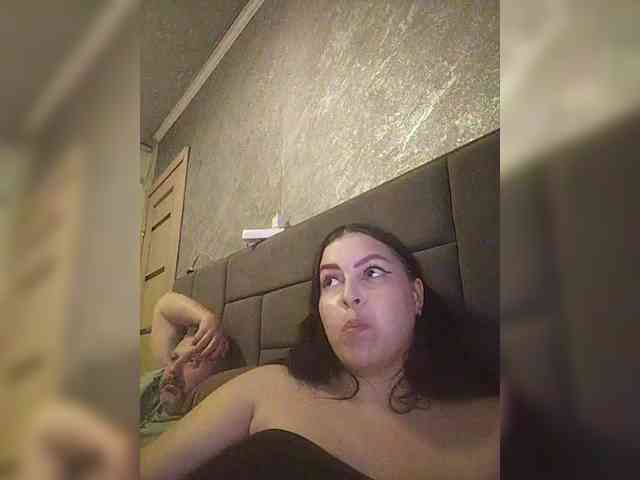 Cleopatra1990 webcam