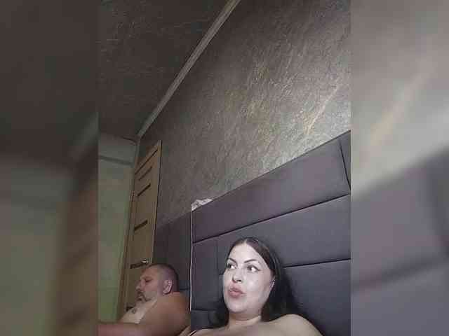 Cleopatra1990 webcam