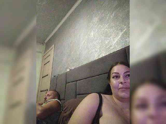 Cleopatra1990 webcam