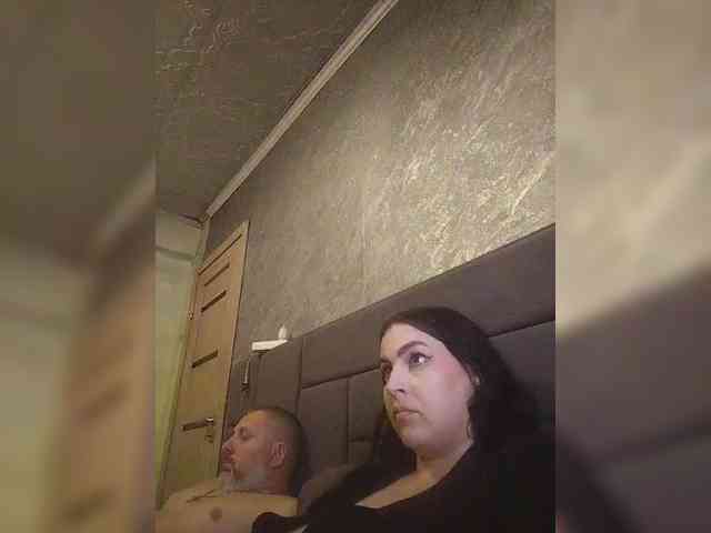 Cleopatra1990 webcam