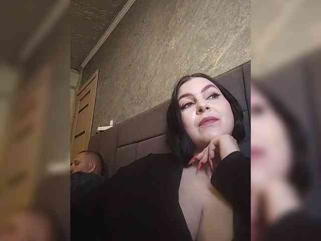 Cleopatra1990 webcam