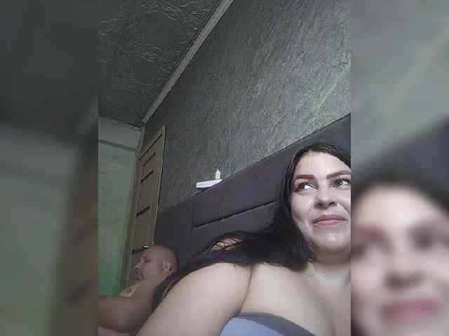 Cleopatra1990 webcam