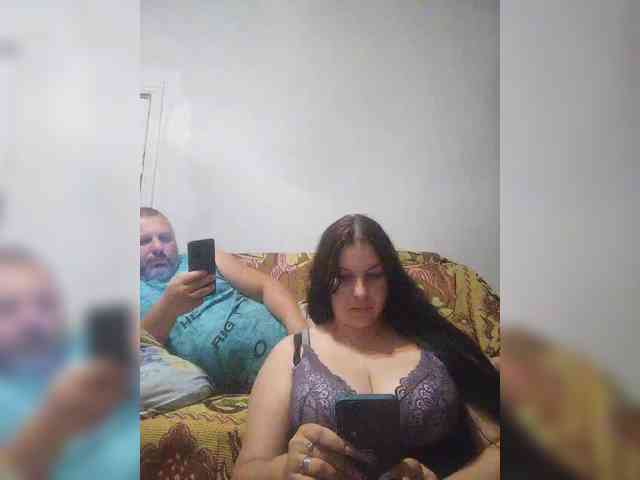 Cleopatra1990 webcam