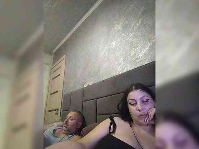 Cleopatra1990 webcam