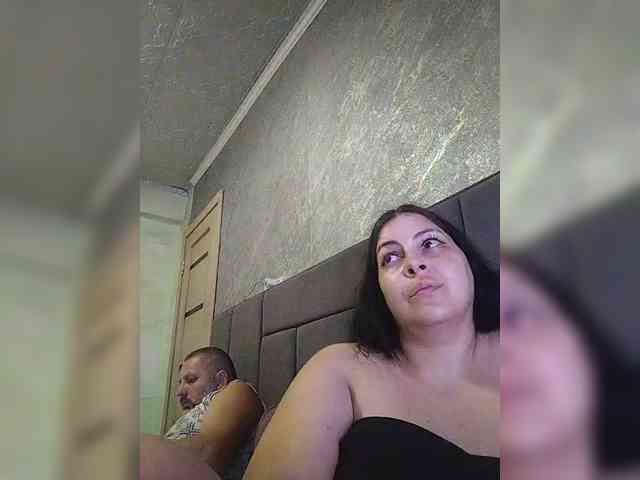 Cleopatra1990 webcam