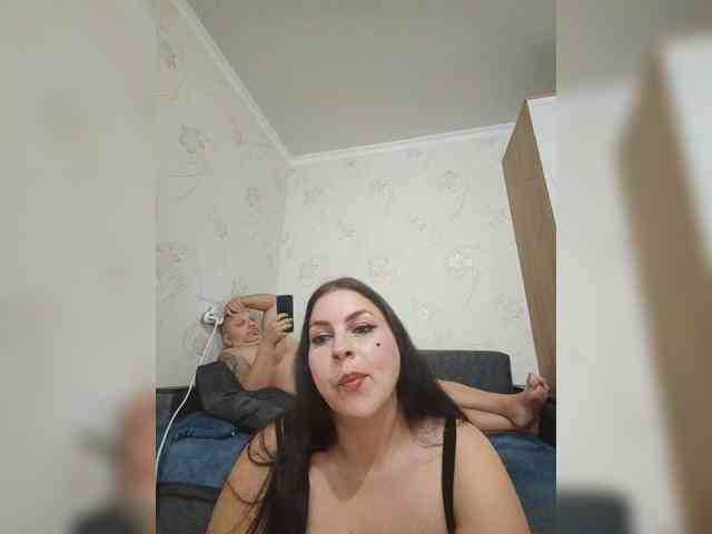 Cleopatra1990 webcam