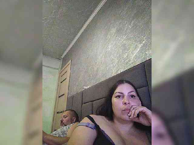 Cleopatra1990 webcam