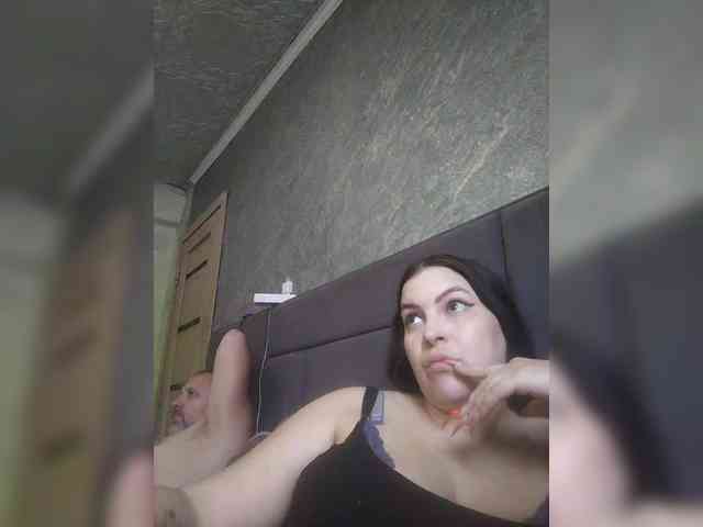 Cleopatra1990 webcam