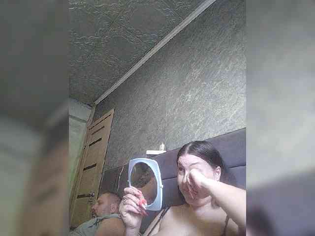 Cleopatra1990 webcam