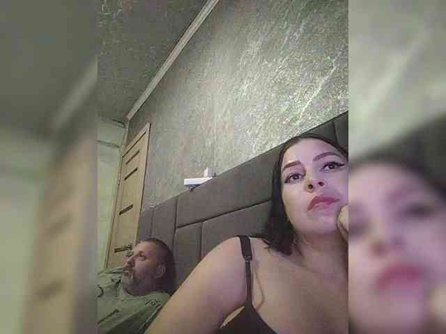 Cleopatra1990 webcam