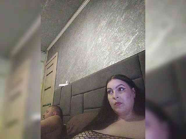 Cleopatra1990 webcam