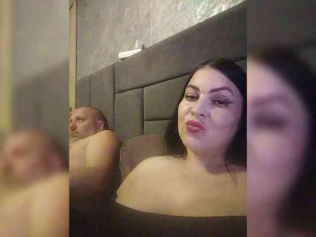 Cleopatra1990 webcam
