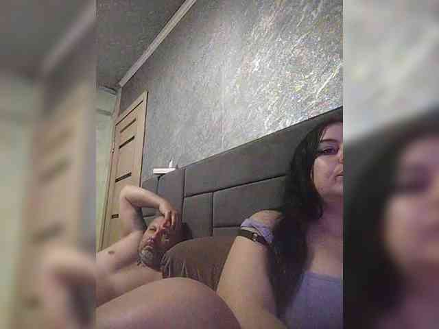 Cleopatra1990 webcam