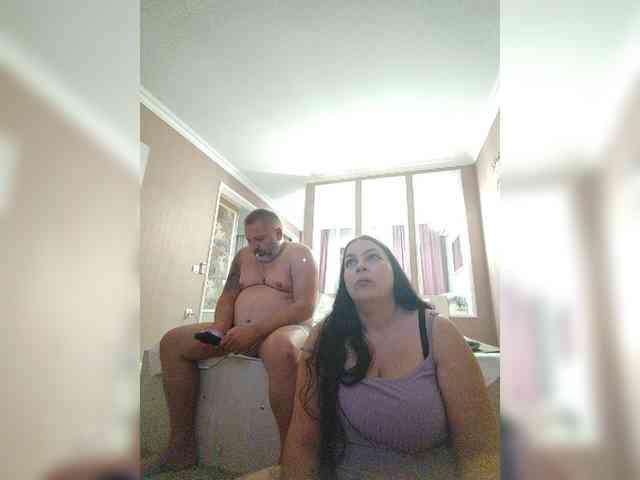 Cleopatra1990 webcam