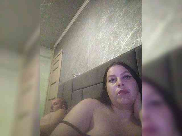 Cleopatra1990 webcam