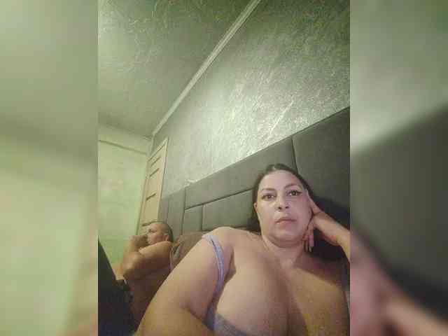 Cleopatra1990 webcam