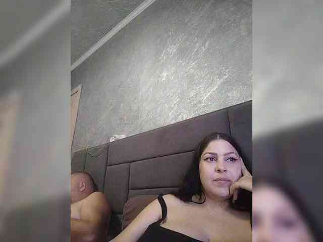 Cleopatra1990 webcam