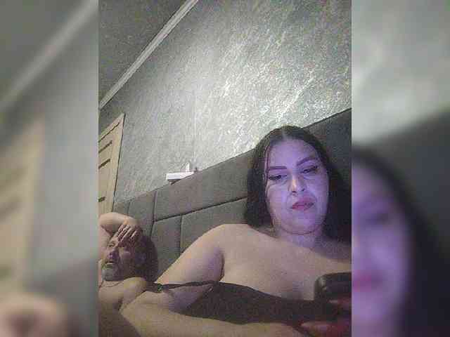 Cleopatra1990 webcam