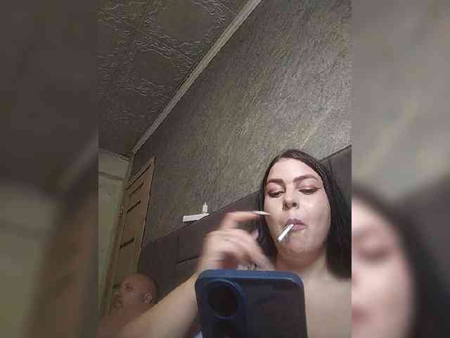 Cleopatra1990 webcam